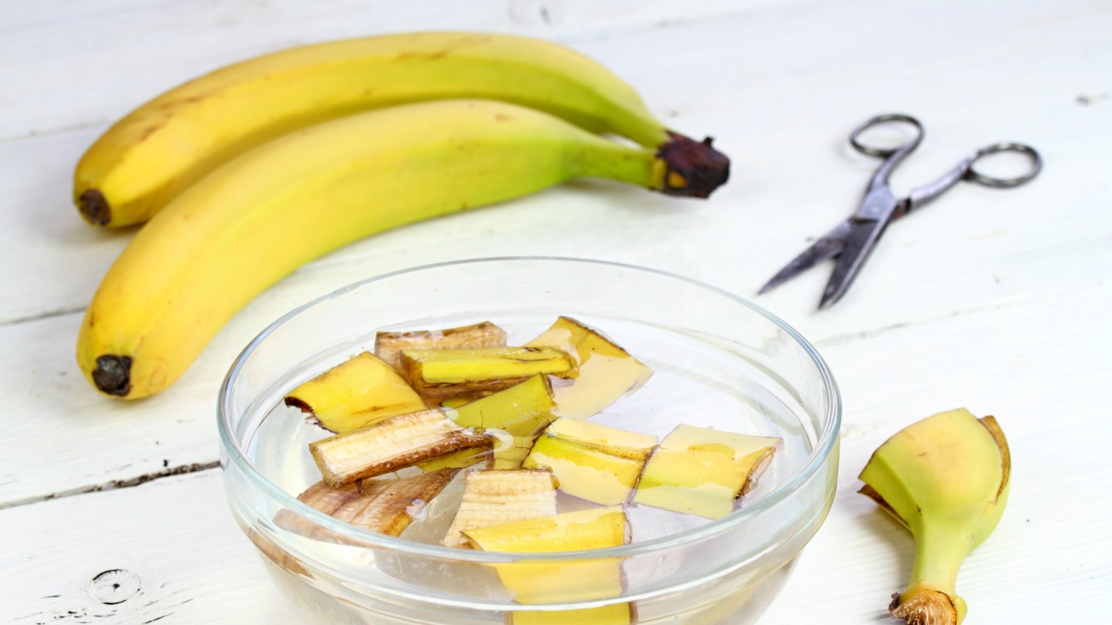 Nigella Lawson Banana Peel And Cauliflower Curry Recipe Zee Zest